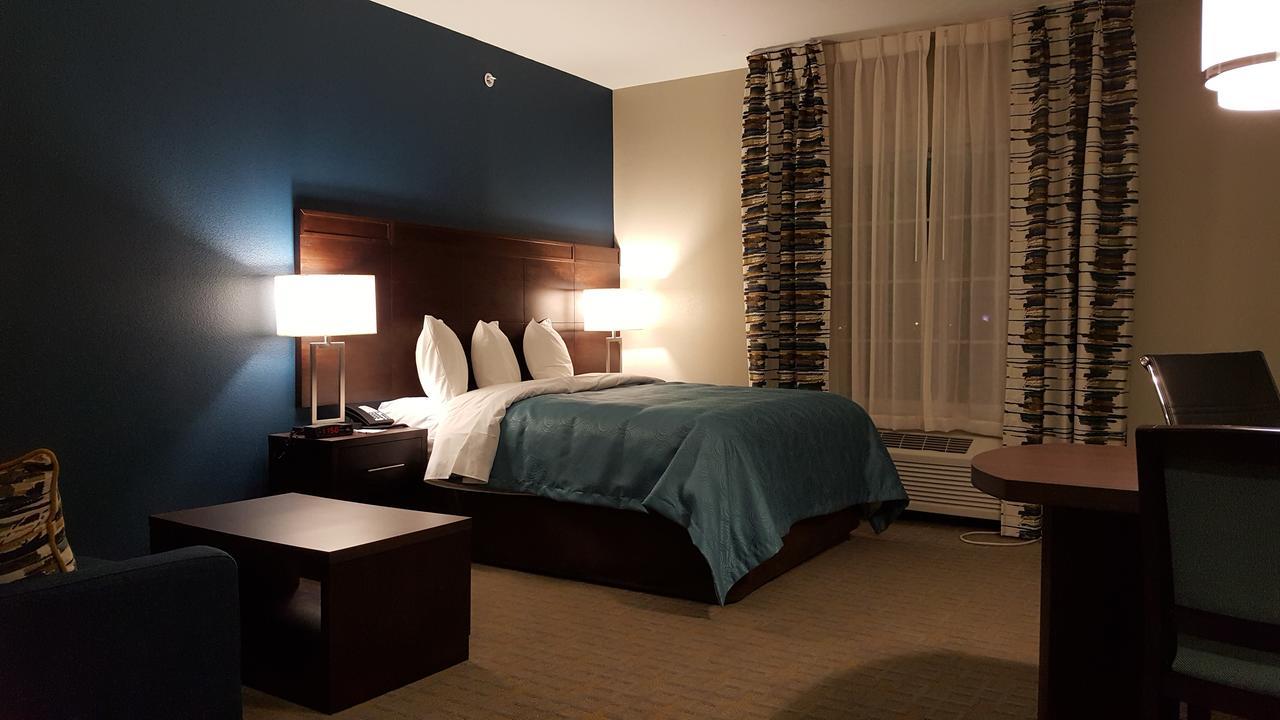 Mainstay Suites Midland Esterno foto