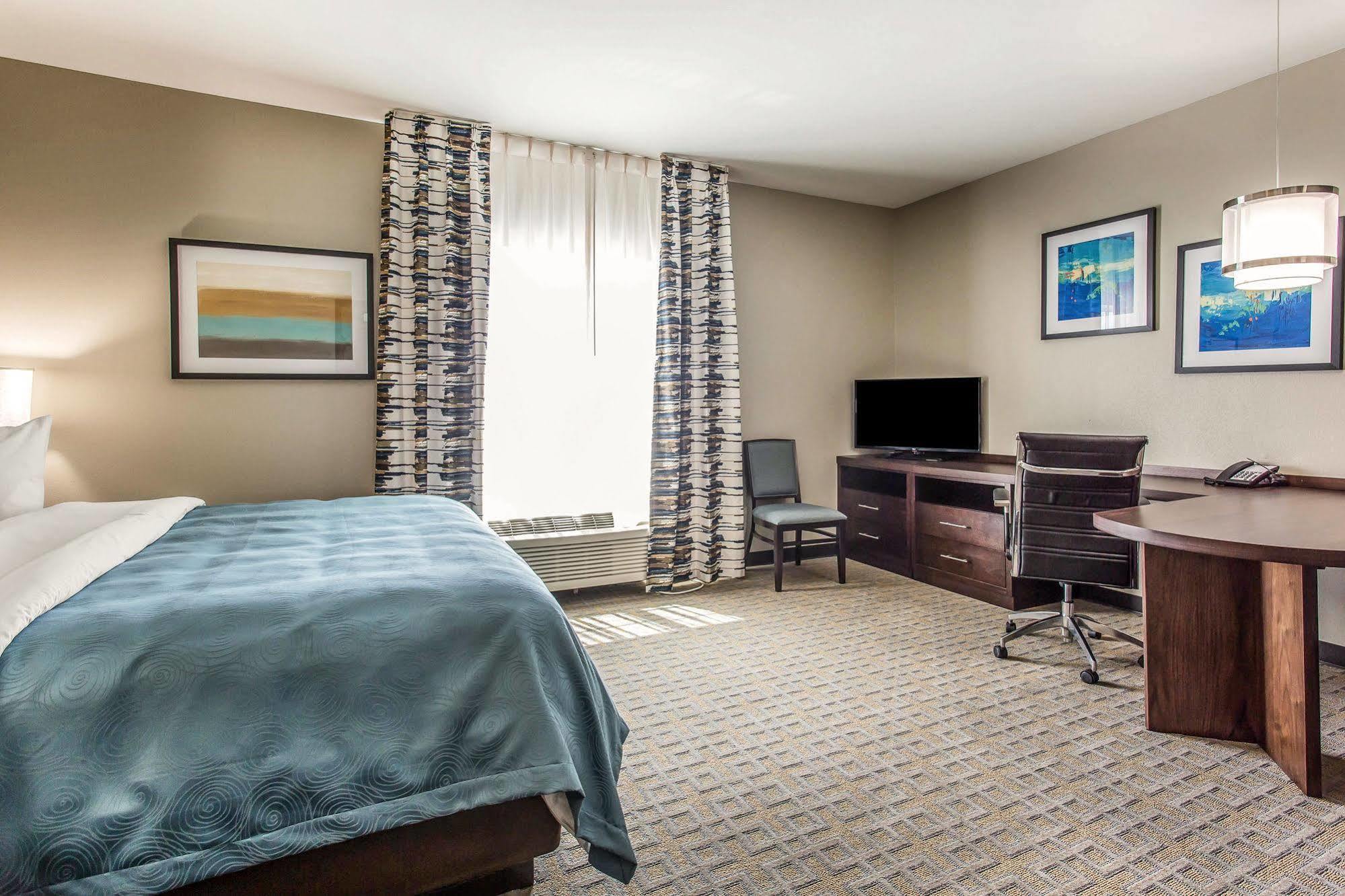 Mainstay Suites Midland Esterno foto