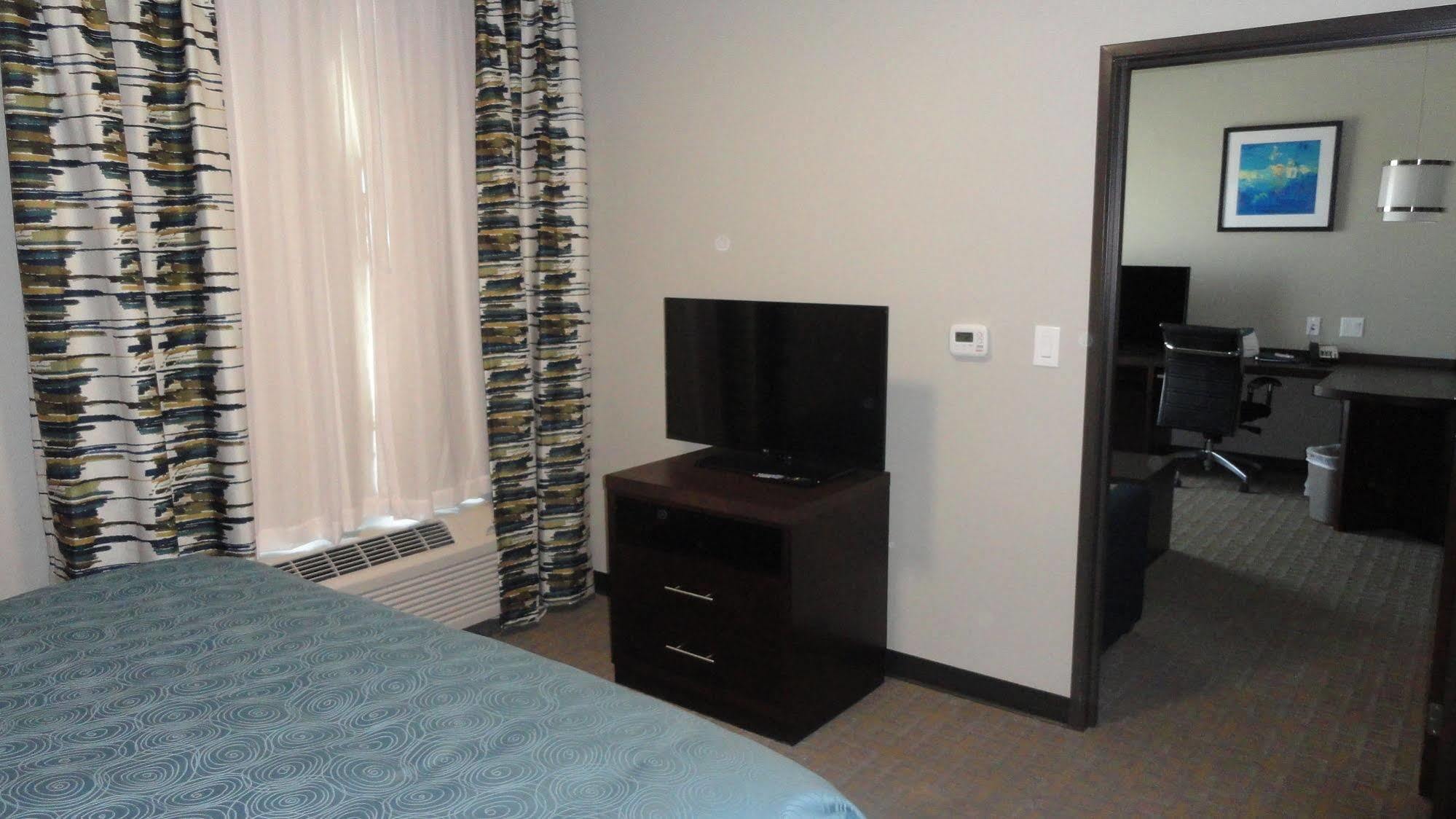 Mainstay Suites Midland Esterno foto
