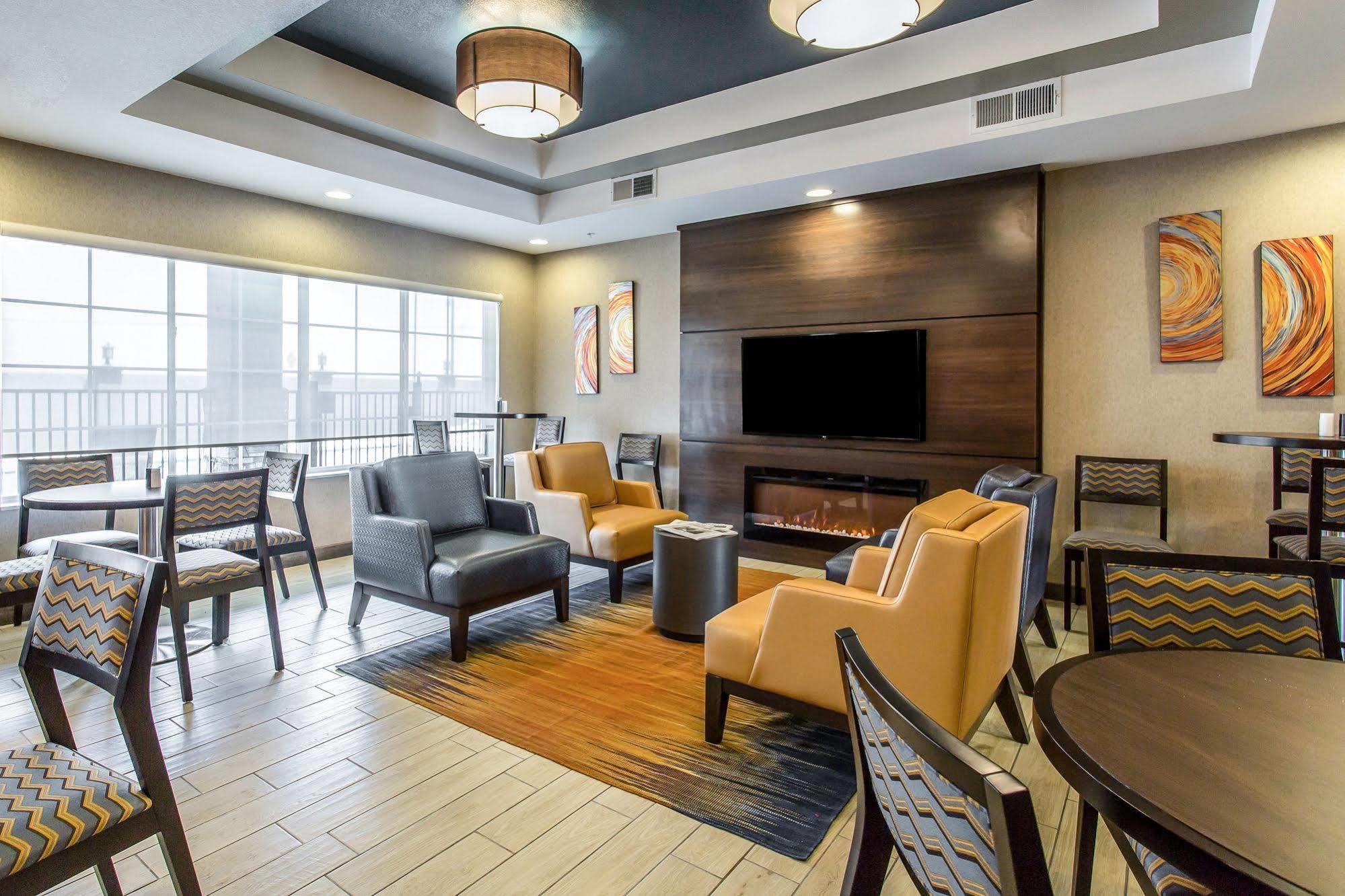 Mainstay Suites Midland Esterno foto